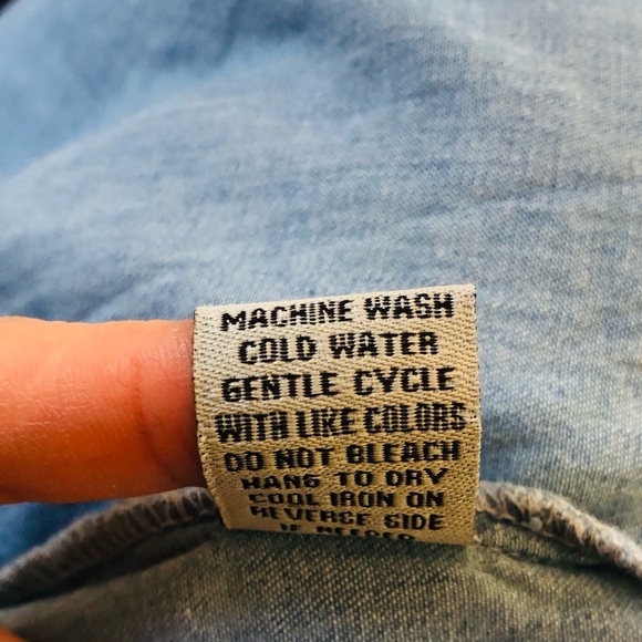 Light wash denim looking apron flare dress with big front pockets button down - Picture 13 of 17